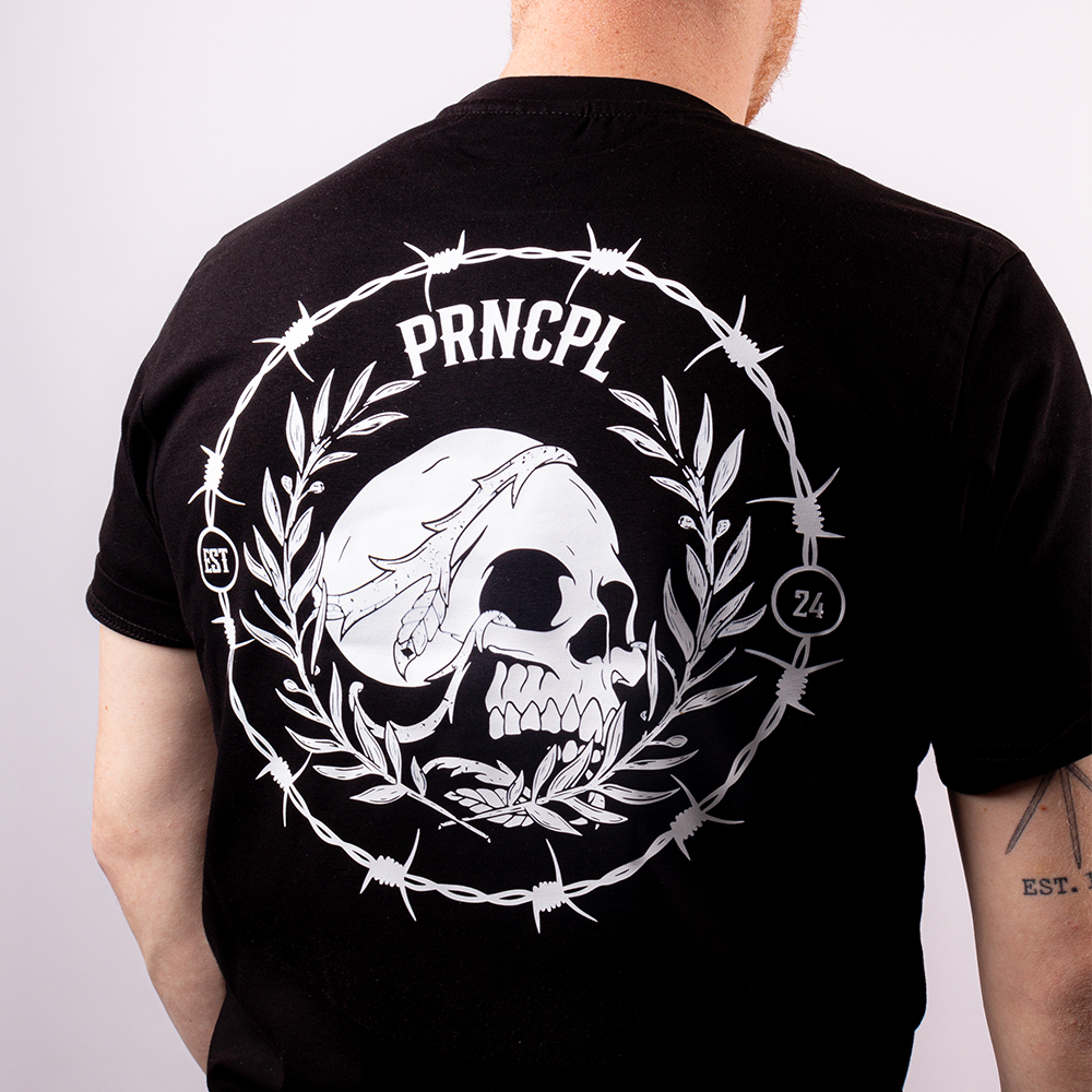 TSHIRT | BARBED WIRE SKULL