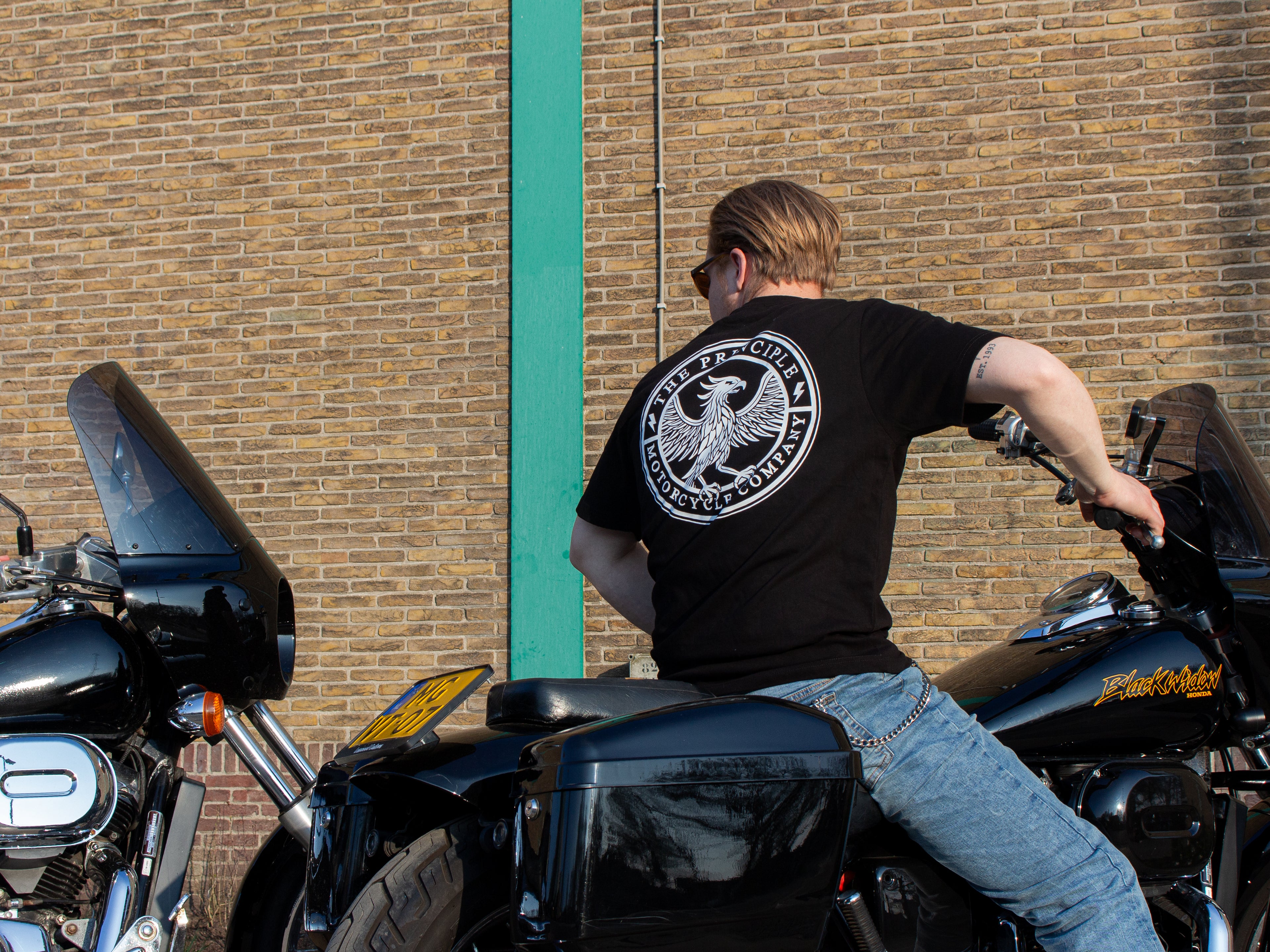 TSHIRT | THE PRINCIPLE